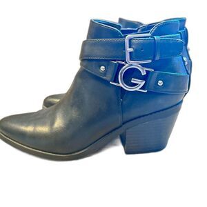G by Guess Black Vegan Leather DUSTYN Block Heel Ankle Boots with Buckles Size 6